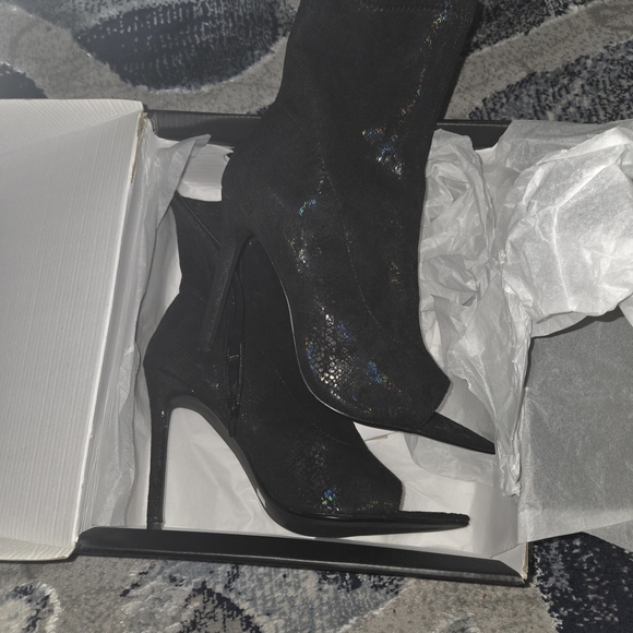 Fashion Nova Shoes - Fashion Nova Black Glitter Heeled Boots